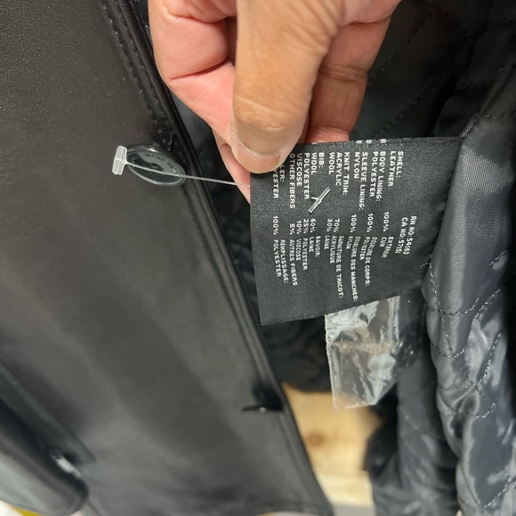 Men's Black Leather Jacket - Picture 2 of 7